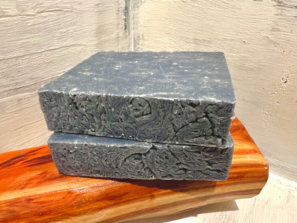 Midnight Musk Soap, Men’s Scented Soap Bar, Exfoliating BodyScrub, Handmade 3.5oz Individually Boxed
